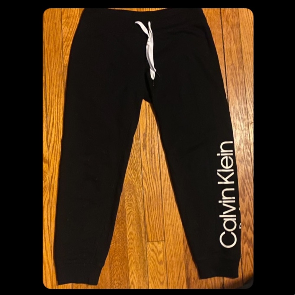 Calvin Klein Sweatpants
